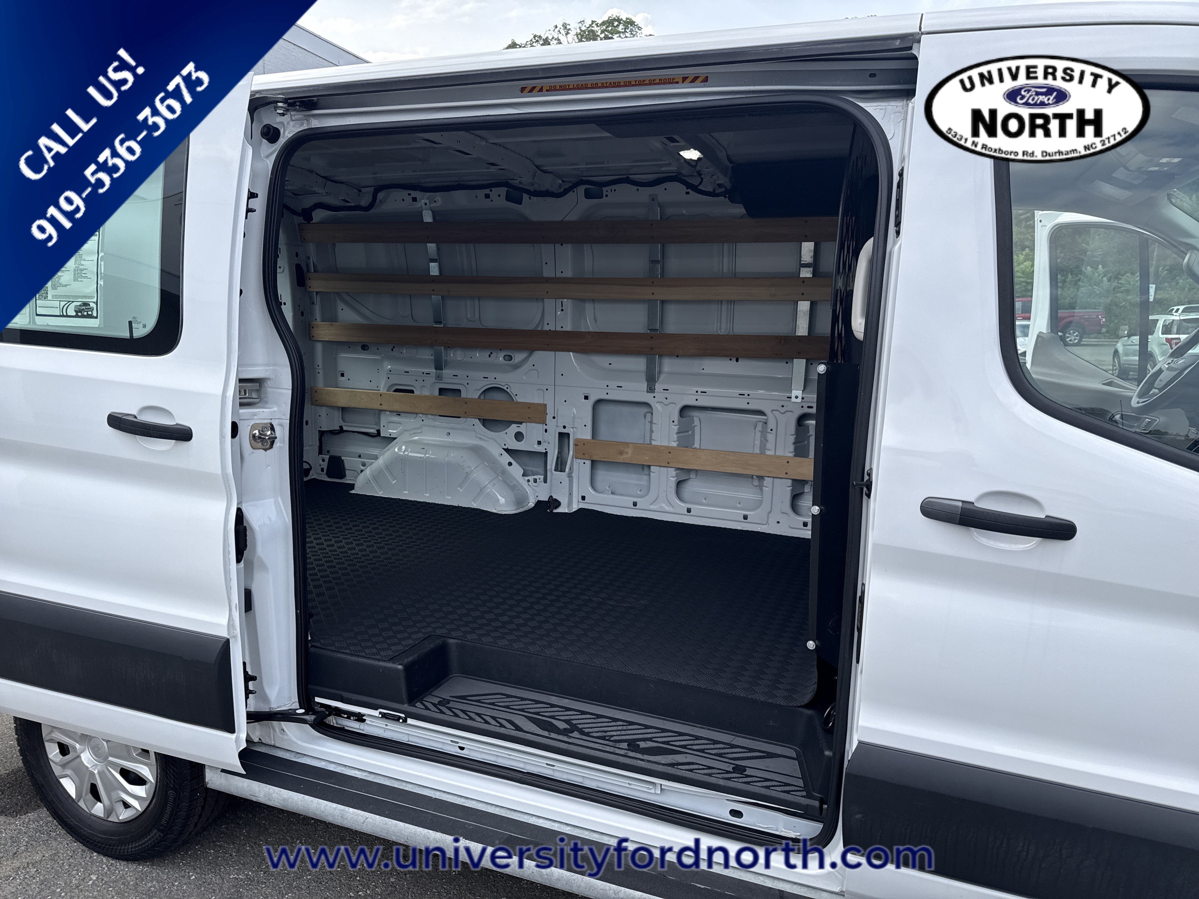2025 Ford Transit Cargo Van Base