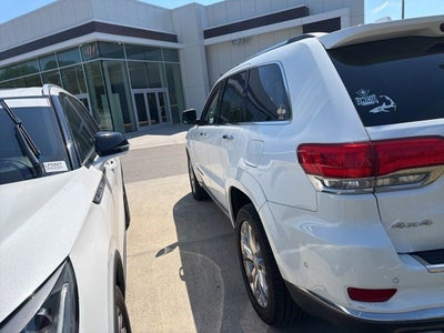 2020 Jeep Grand Cherokee Summit