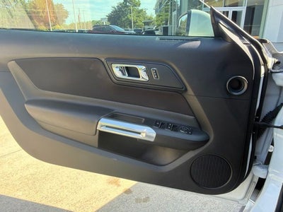2016 Ford Mustang V6
