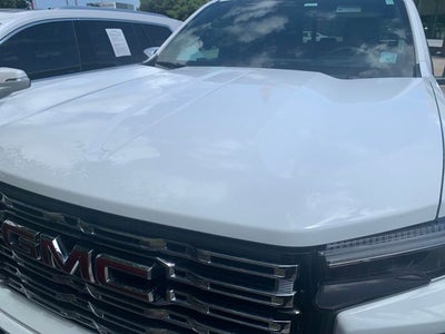 2024 GMC Canyon Denali
