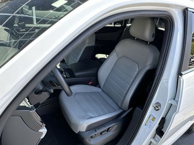 2024 Volkswagen Atlas Cross Sport 2.0T SEL R-Line