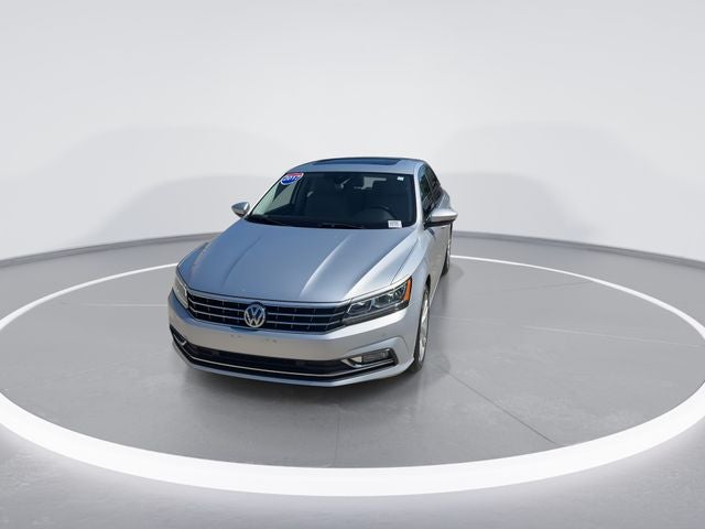 2017 Volkswagen Passat SEL Premium