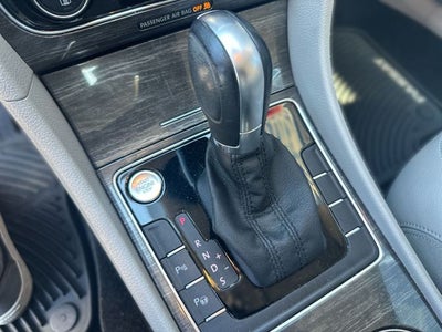 2017 Volkswagen Passat SEL Premium