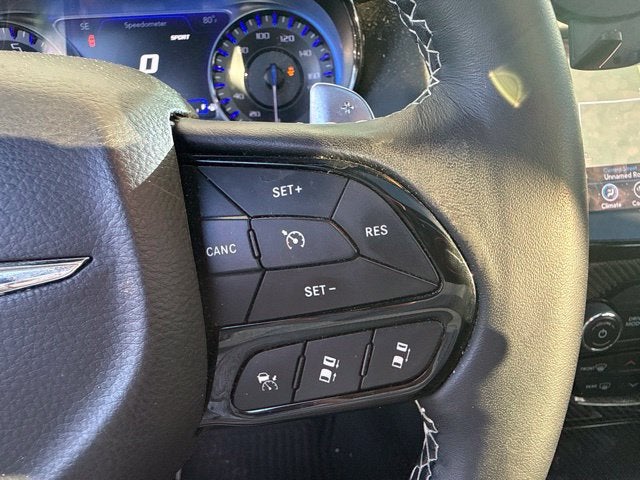 2023 Chrysler 300 C