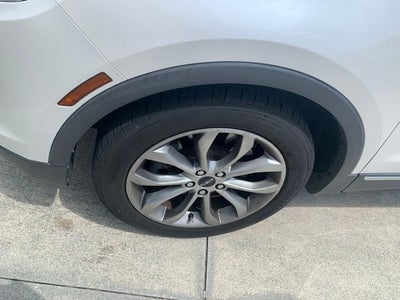 2015 Lincoln MKC Base