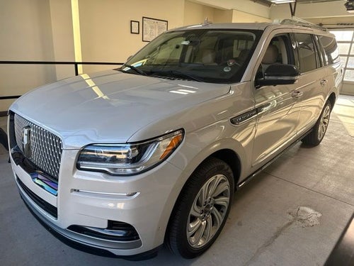 2024 Lincoln Navigator L Reserve