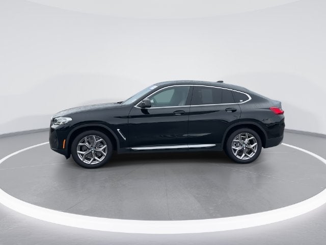 2023 BMW X4 xDrive30i