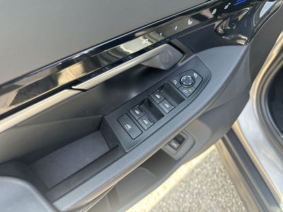 2024 BMW 5 Series 530i