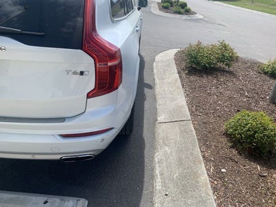 2018 Volvo XC90 T6 Momentum