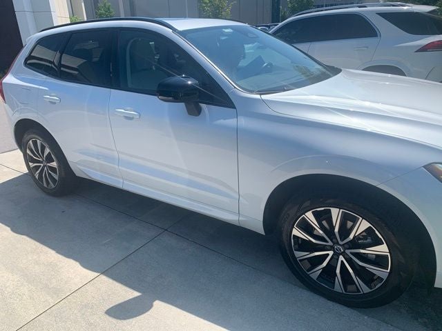 2024 Volvo XC60 B5 Core