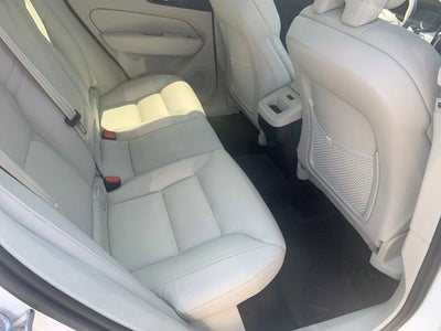 2024 Volvo XC60 B5 Core