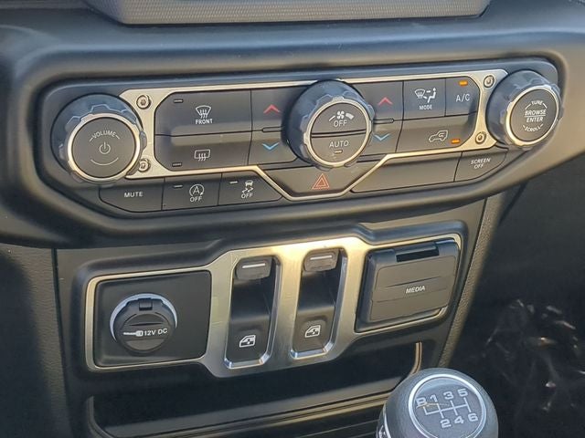 2022 Jeep Wrangler Sport S