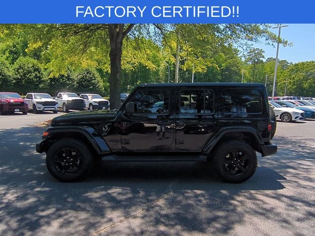 2022 Jeep Wrangler Unlimited Sahara Altitude