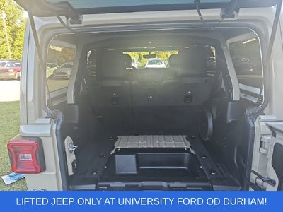 2022 Jeep Wrangler Unlimited Sahara Altitude