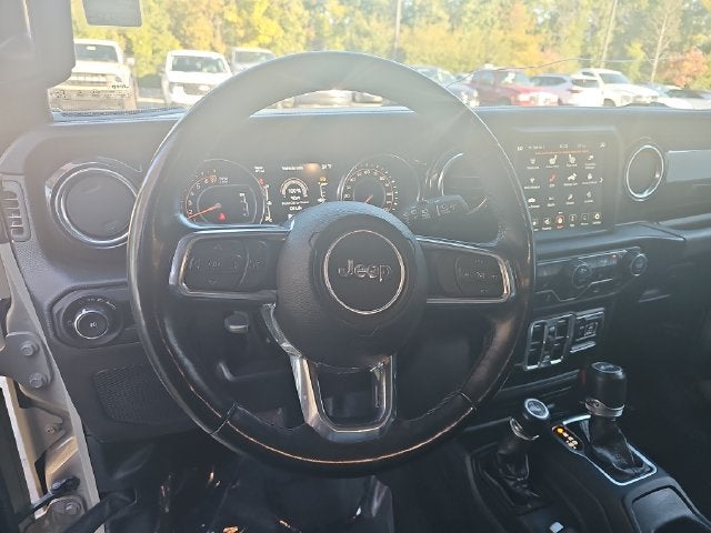 2022 Jeep Wrangler Unlimited Sahara Altitude