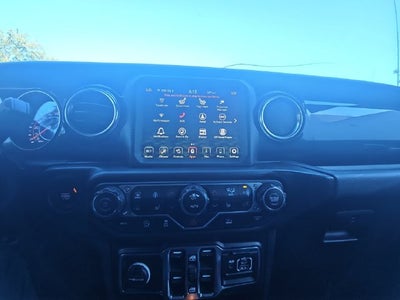2022 Jeep Wrangler Unlimited Sahara Altitude