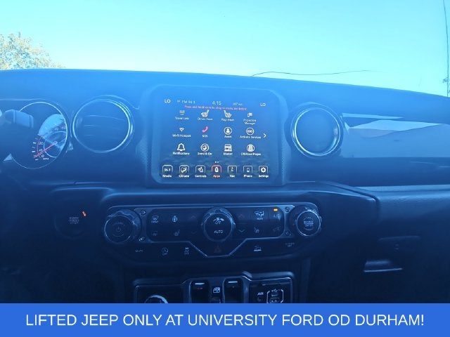 2022 Jeep Wrangler Unlimited Sahara Altitude