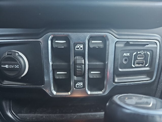 2022 Jeep Wrangler Unlimited Sahara Altitude