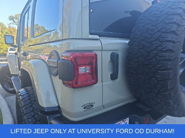 2022 Jeep Wrangler Unlimited Sahara Altitude