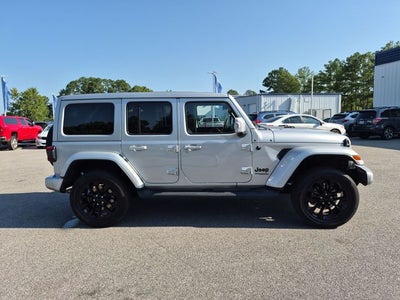 2022 Jeep Wrangler Unlimited Sahara High Altitude