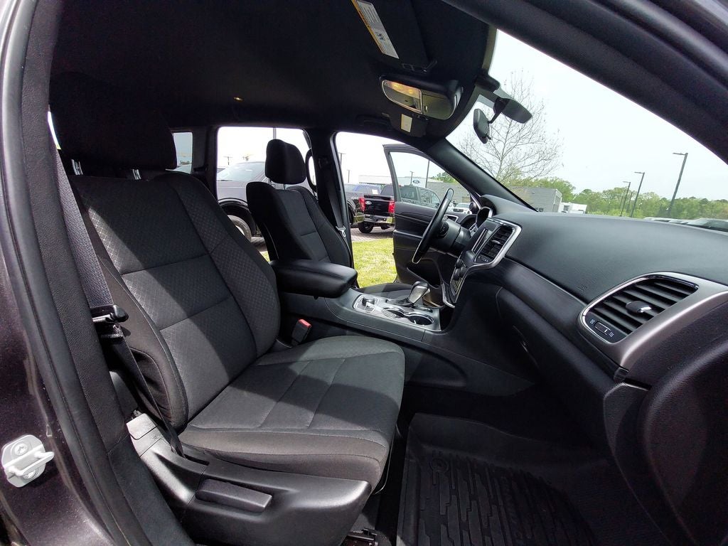 2020 Jeep Grand Cherokee Laredo E