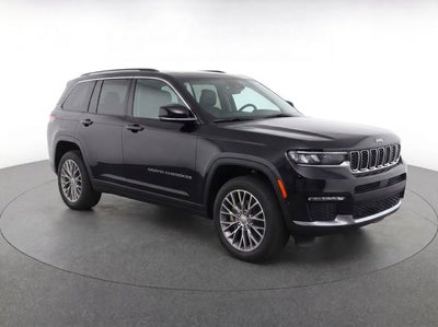 2022 Jeep Grand Cherokee Summit