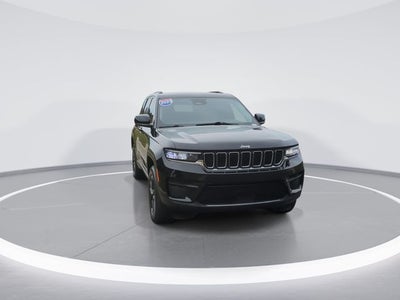 2023 Jeep Grand Cherokee Laredo