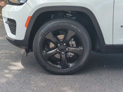 2022 Jeep Grand Cherokee Altitude