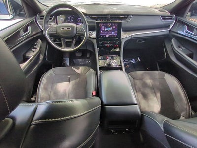 2022 Jeep Grand Cherokee Altitude