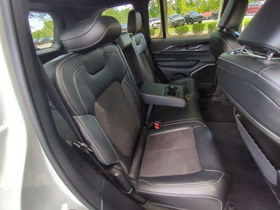2022 Jeep Grand Cherokee Altitude