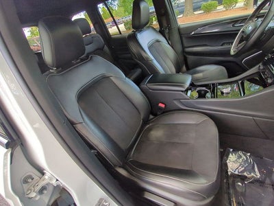 2022 Jeep Grand Cherokee Altitude