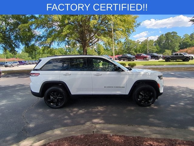 2022 Jeep Grand Cherokee Altitude