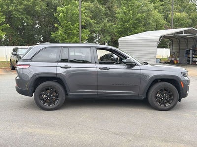 2024 Jeep Grand Cherokee Altitude
