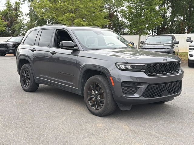 2024 Jeep Grand Cherokee Altitude