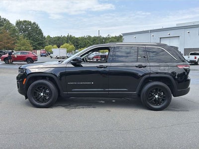 2023 Jeep Grand Cherokee Laredo