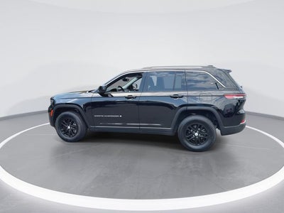 2023 Jeep Grand Cherokee Laredo