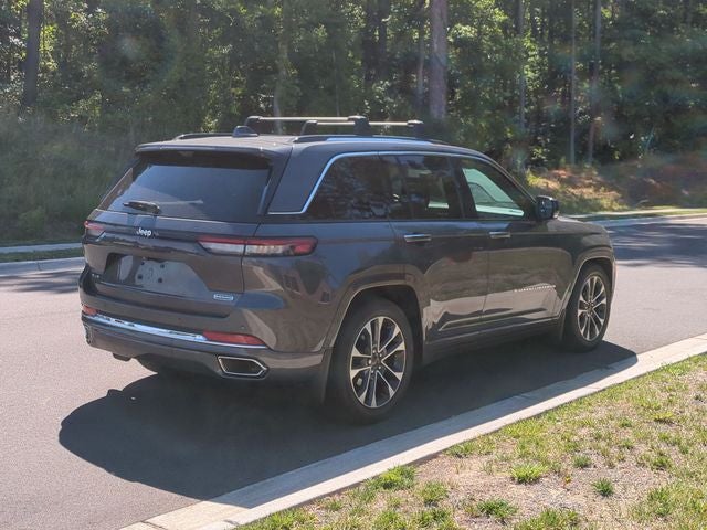 2022 Jeep Grand Cherokee Overland