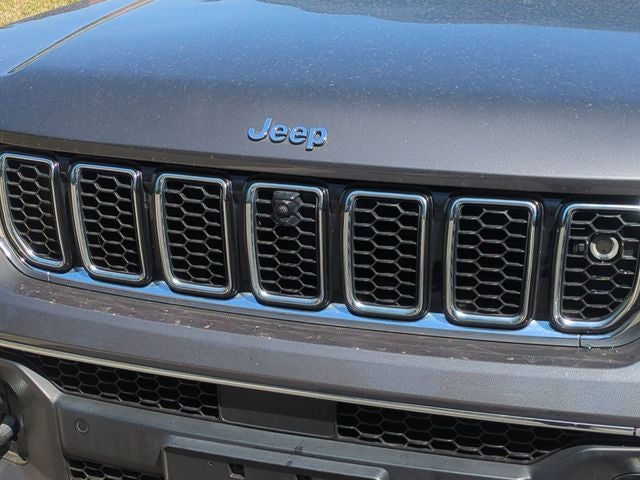2022 Jeep Grand Cherokee Overland