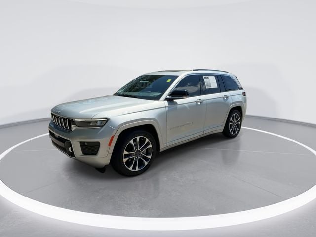 2022 Jeep Grand Cherokee Overland