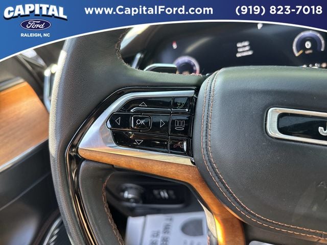 2023 Jeep Grand Cherokee Summit Reserve