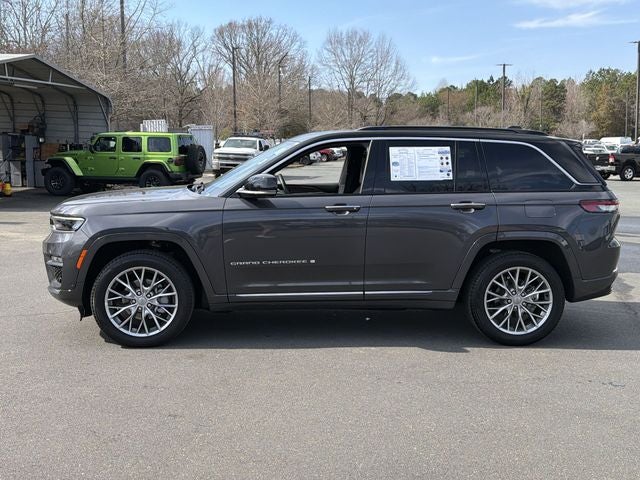 2025 Jeep Grand Cherokee Summit