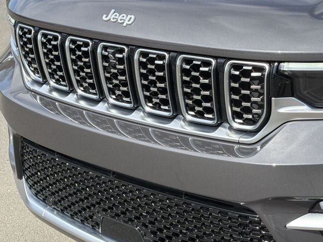 2025 Jeep Grand Cherokee Summit