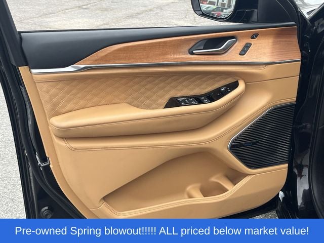 2022 Jeep Grand Cherokee Summit Reserve