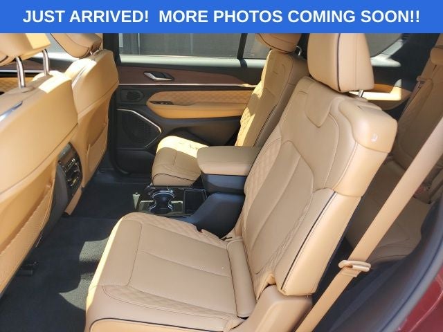 2024 Jeep Grand Cherokee L Summit