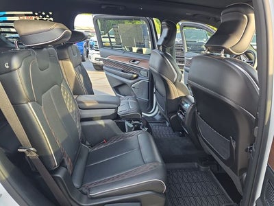 2023 Jeep Grand Cherokee L Summit