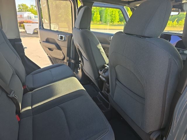 2024 Jeep Wrangler Sahara 4xe