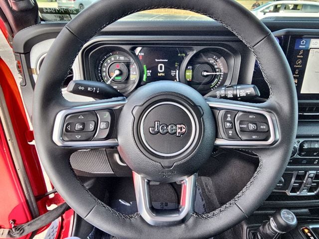 2025 Jeep Wrangler Sahara 4xe