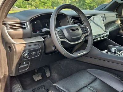 2024 Jeep Wagoneer L Series II
