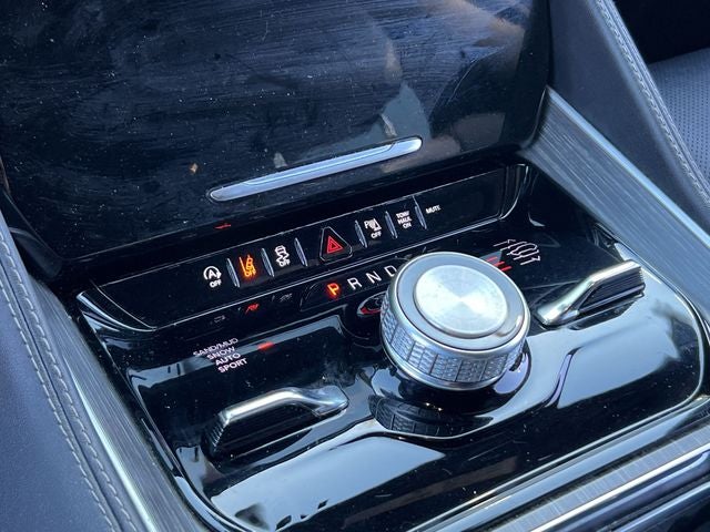 2024 Jeep Wagoneer L Series III