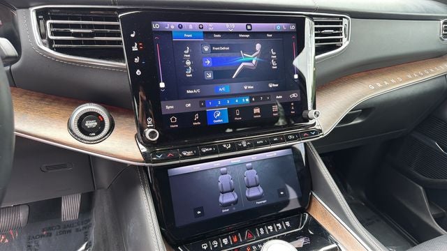 2024 Jeep Grand Wagoneer L Base